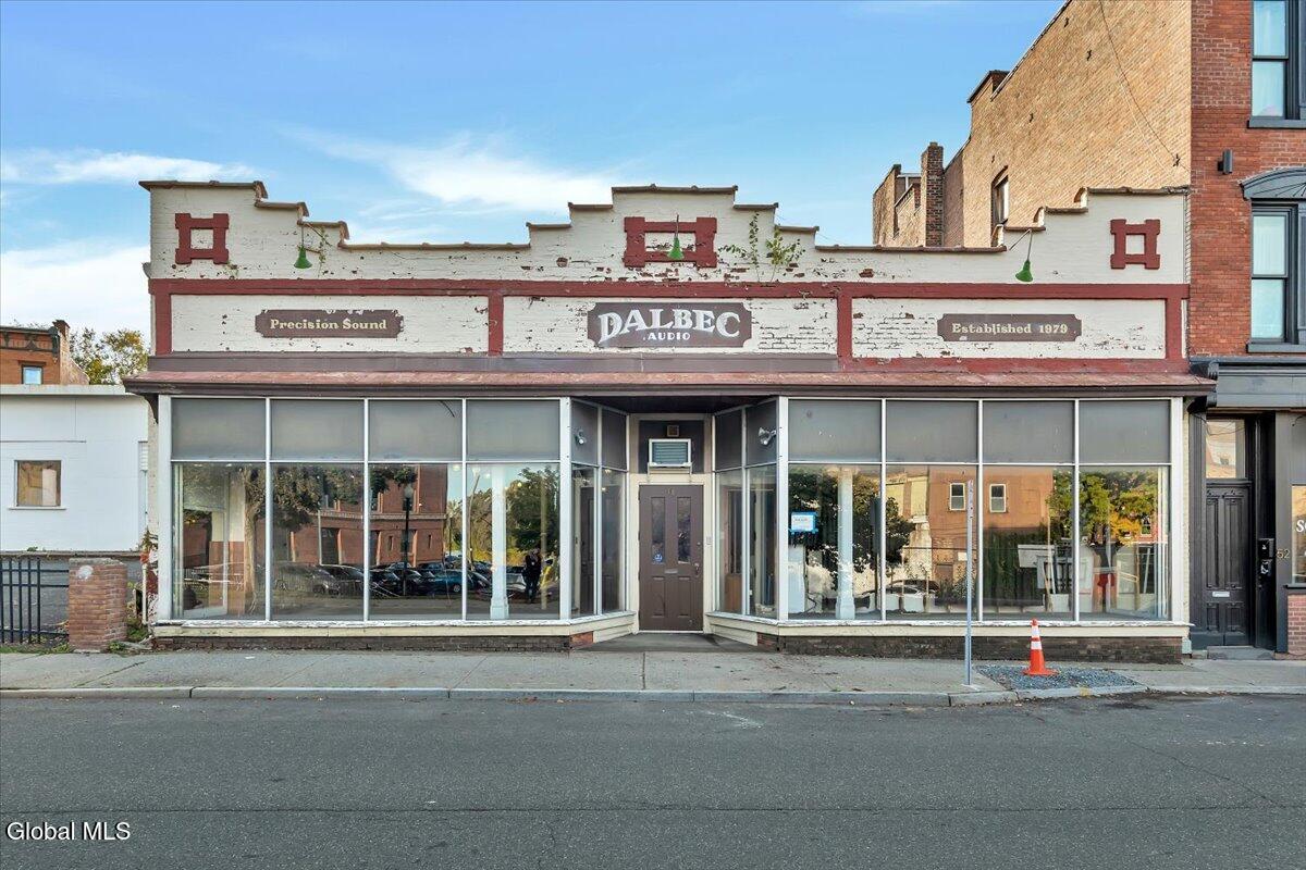 58-62 King Street Troy NY 12180