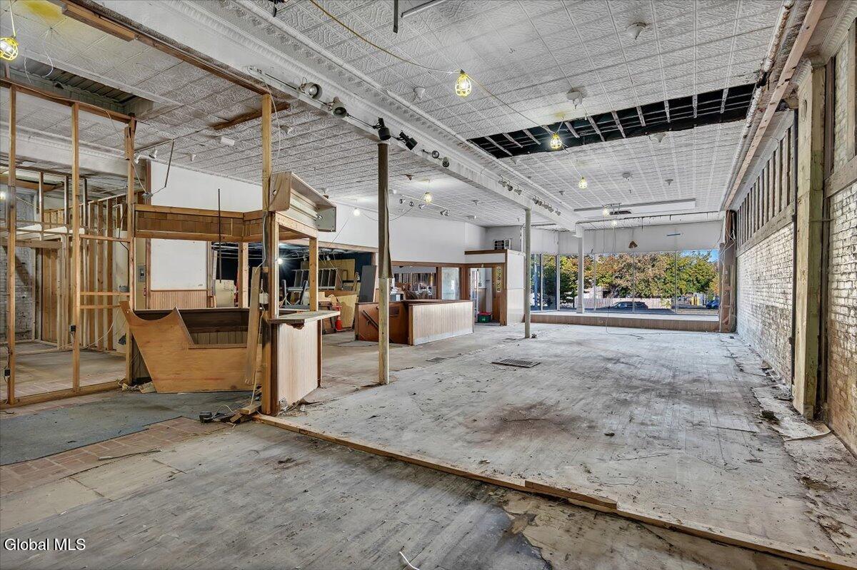 58-62 King Street Troy NY 12180