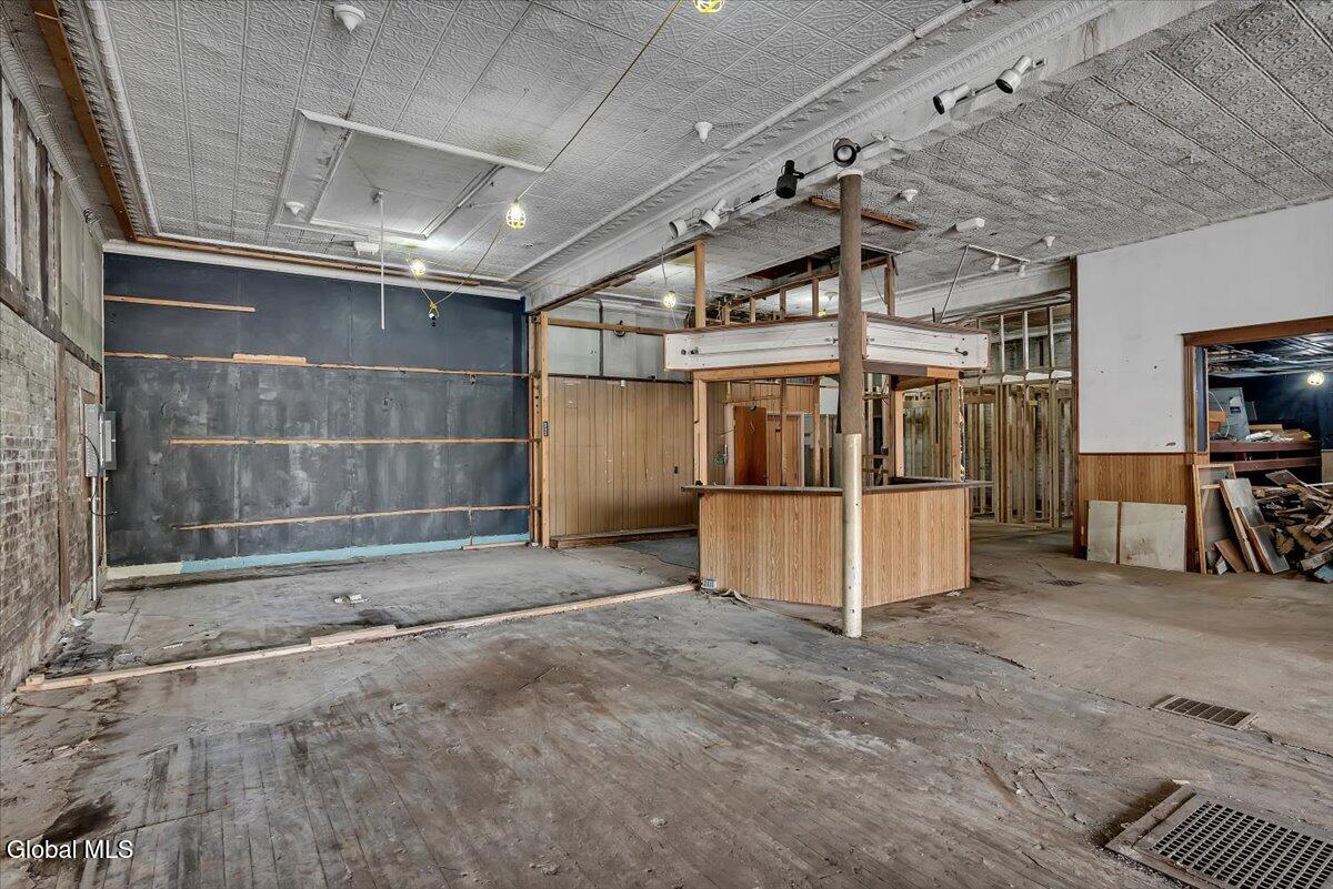 58-62 King Street Troy NY 12180