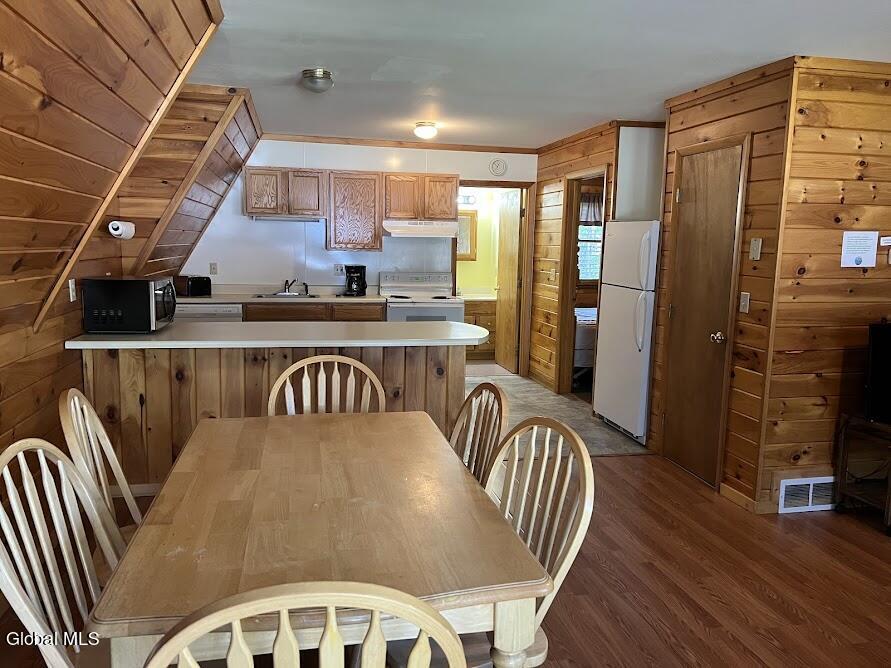 2354 Route 9n Lake George NY 12845