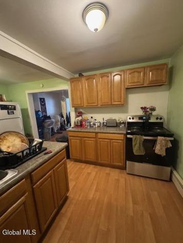 25-27 Main Hoosick Falls NY 12090
