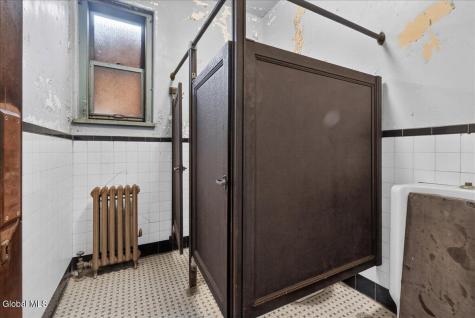 907 Albany Street Schenectady NY 12307