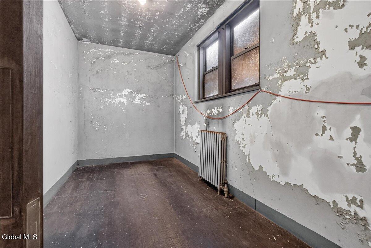 907 Albany Street Schenectady NY 12307