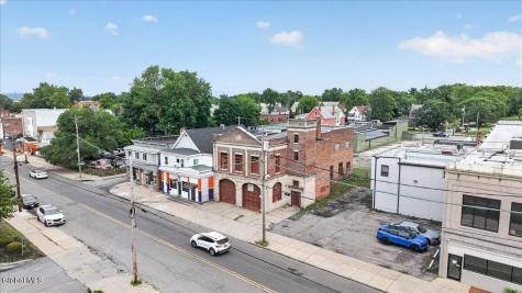 907 Albany Street Schenectady NY 12307
