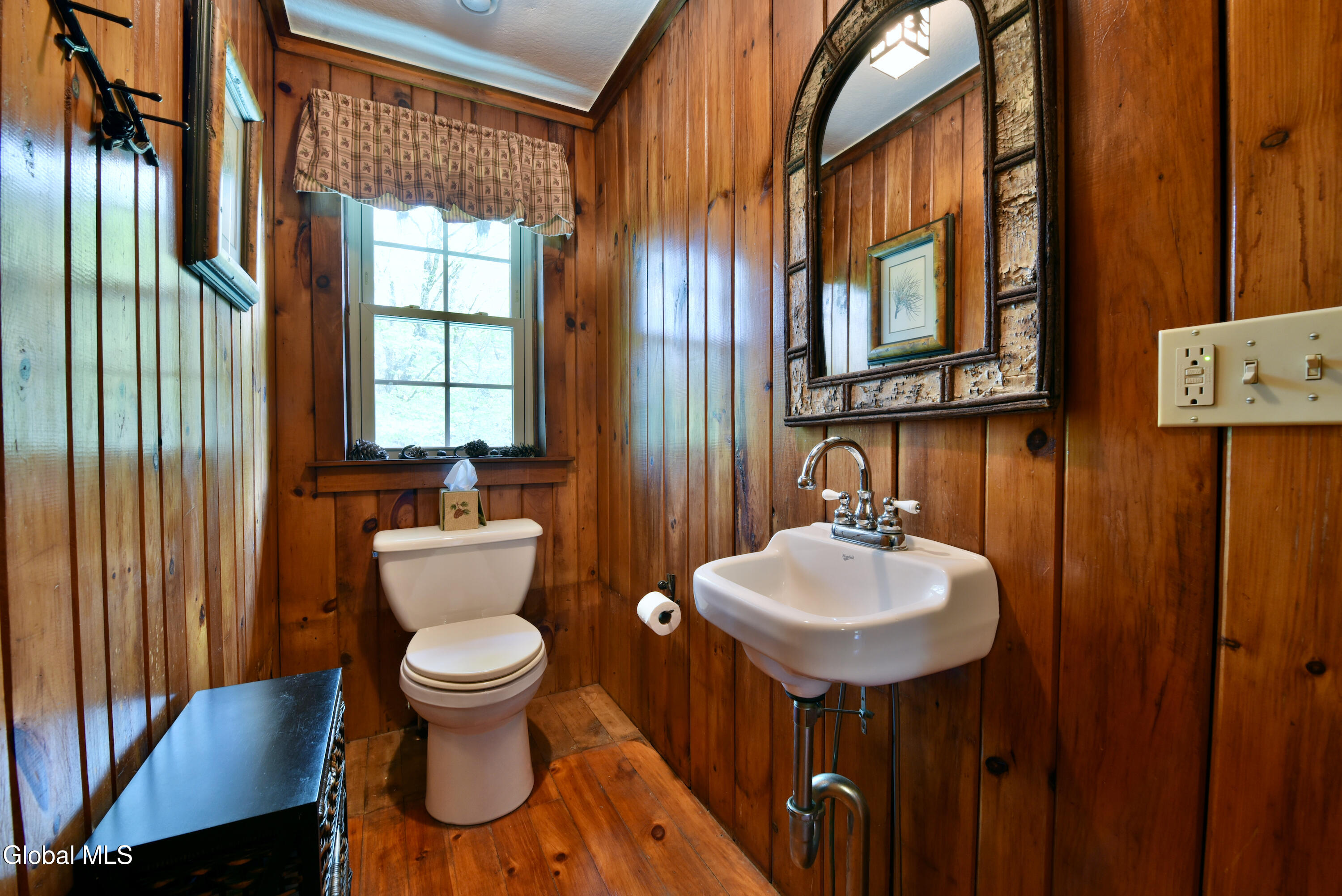 746 Howe Road Lake Luzerne NY 12846