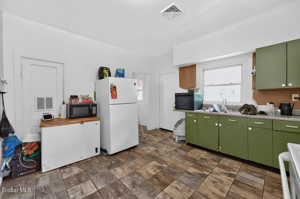 601 Clinton Avenue Albany NY 12206
