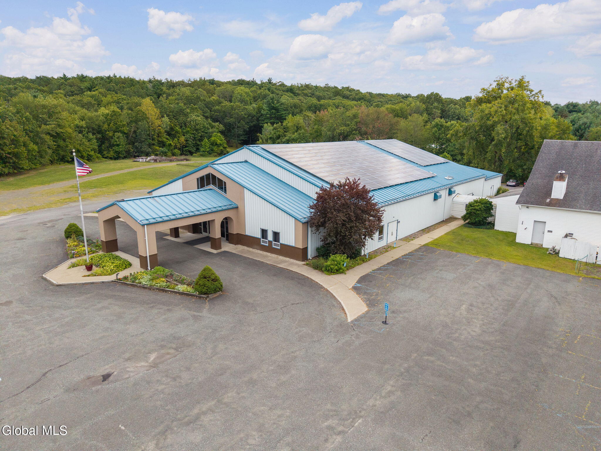 1688 Us-9 Castleton NY 12033