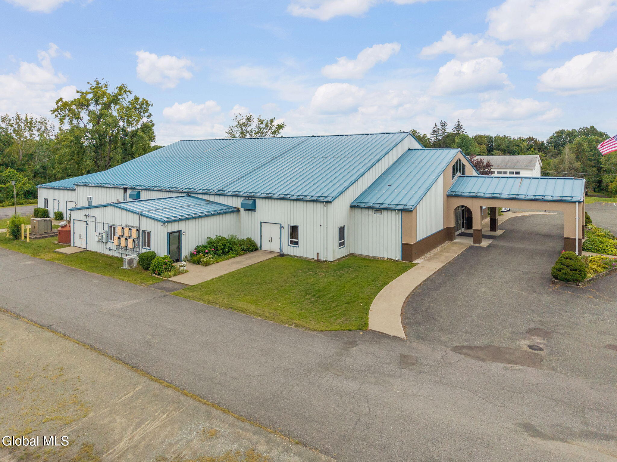 1688 Us-9 Castleton NY 12033