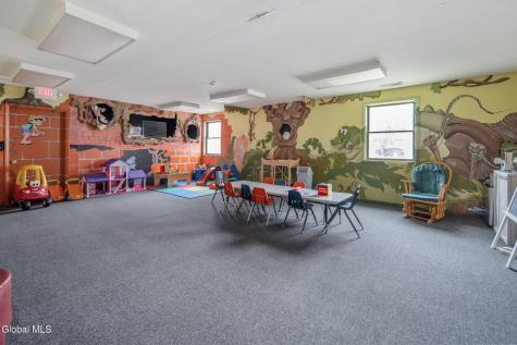 1688 Us-9 Castleton NY 12033