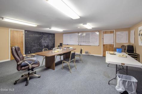 1688 Us-9 Castleton NY 12033