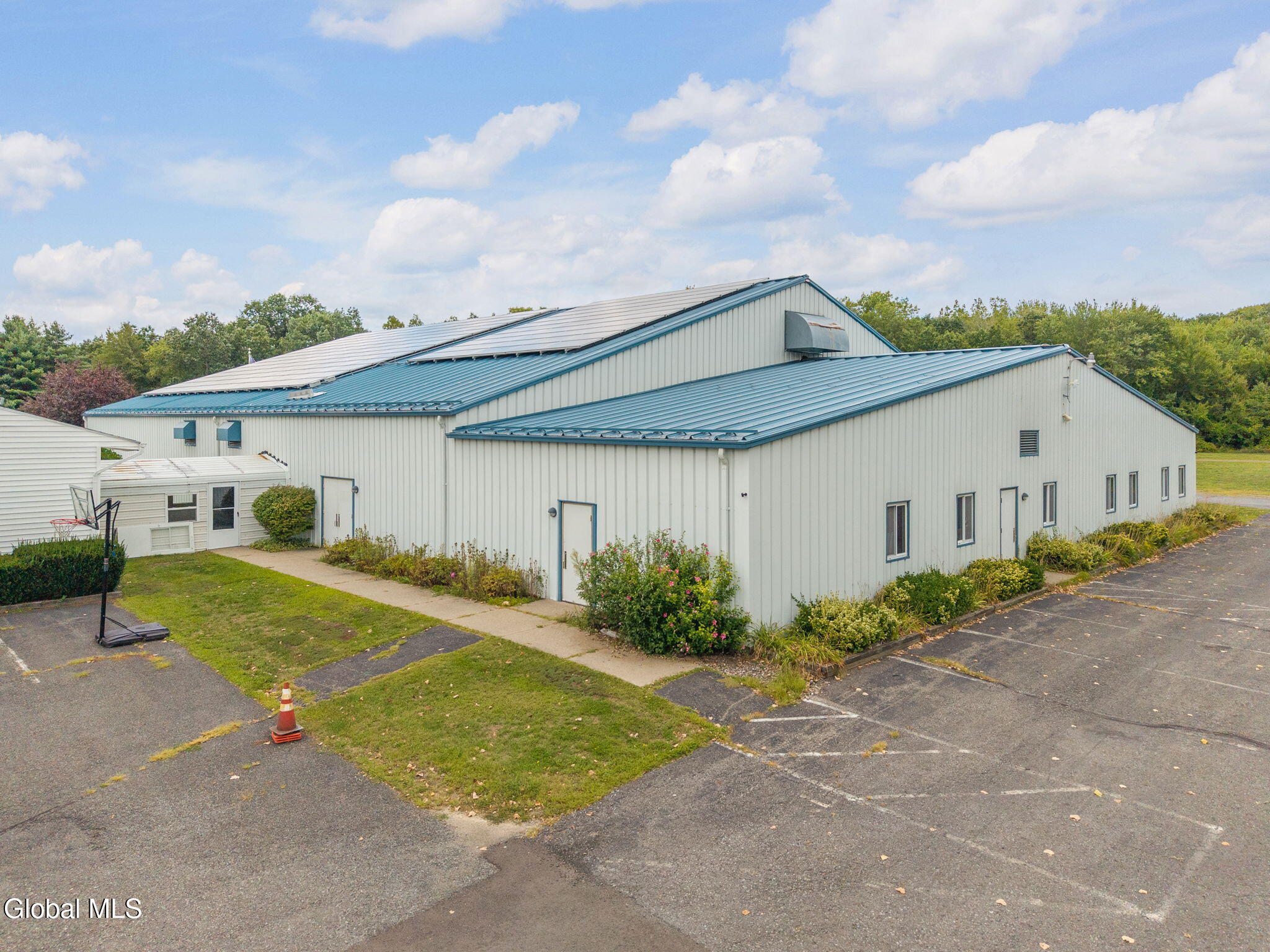 1688 Us-9 Castleton NY 12033