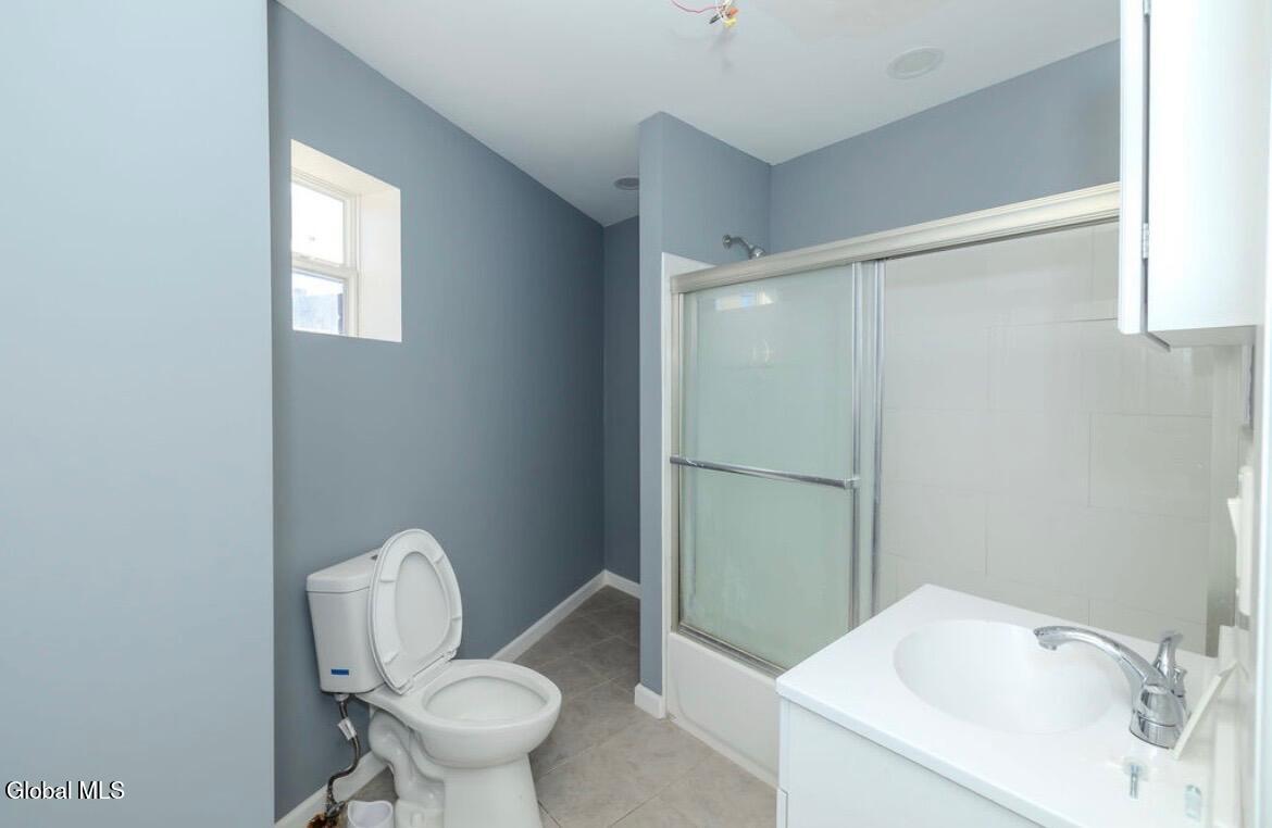 1115 Mcclyman Street Schenectady NY 12307
