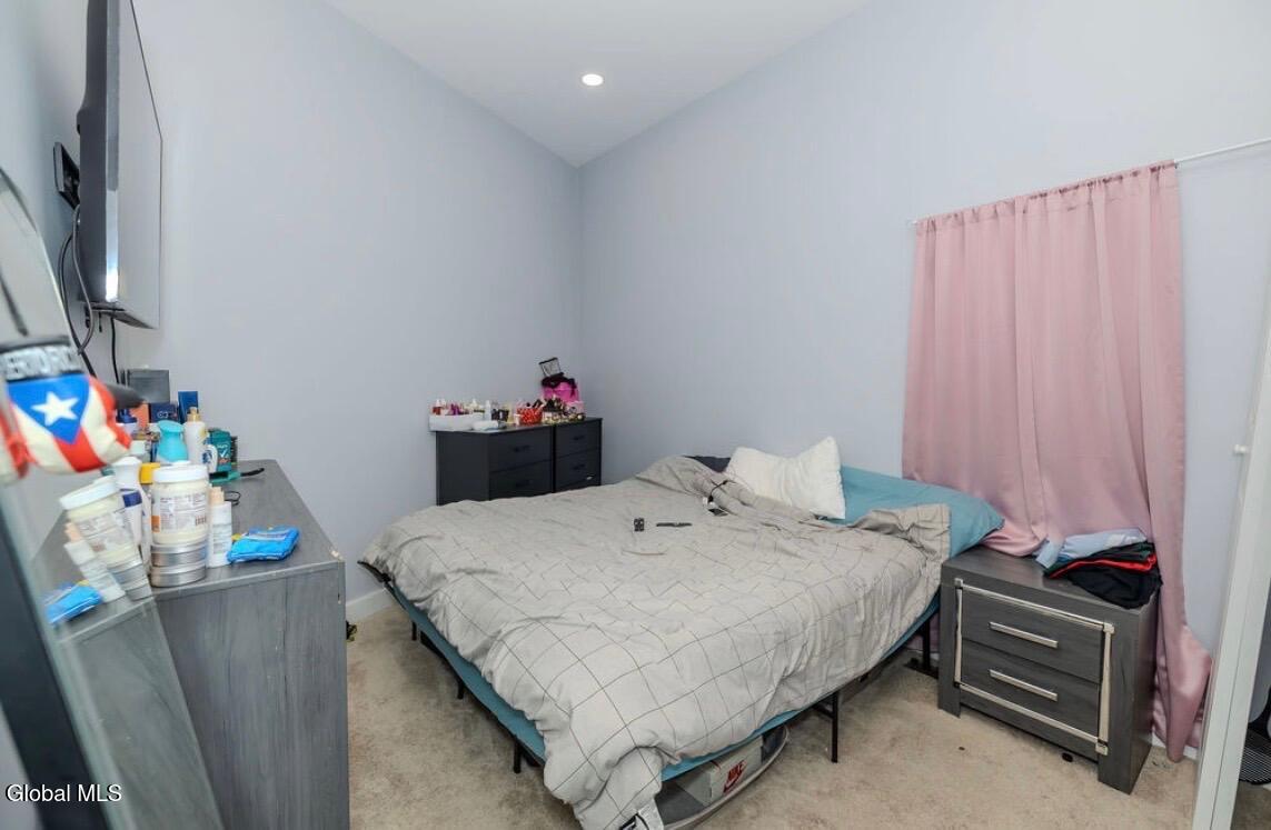 1115 Mcclyman Street Schenectady NY 12307