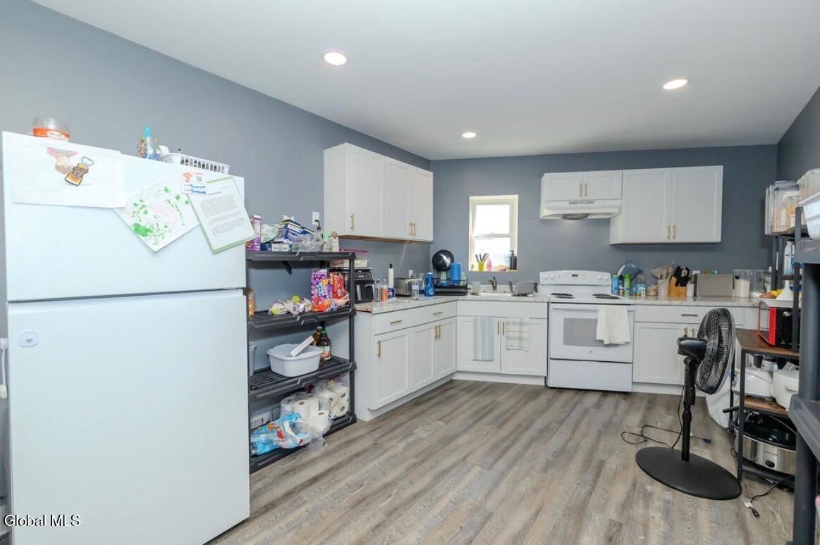 1115 Mcclyman Street Schenectady NY 12307