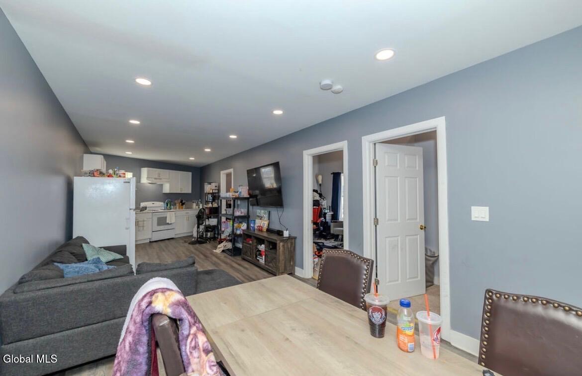 1115 Mcclyman Street Schenectady NY 12307