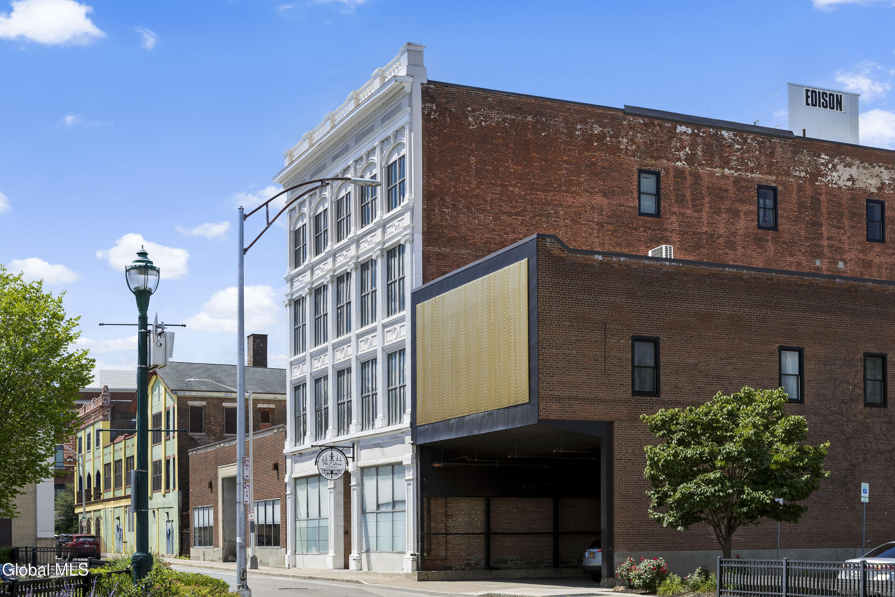 132 N Broadway Schenectady NY 12305
