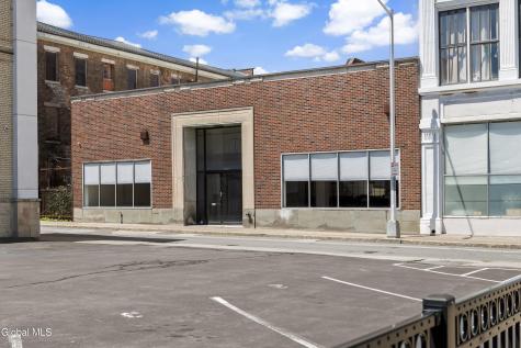 132 N Broadway Schenectady NY 12305