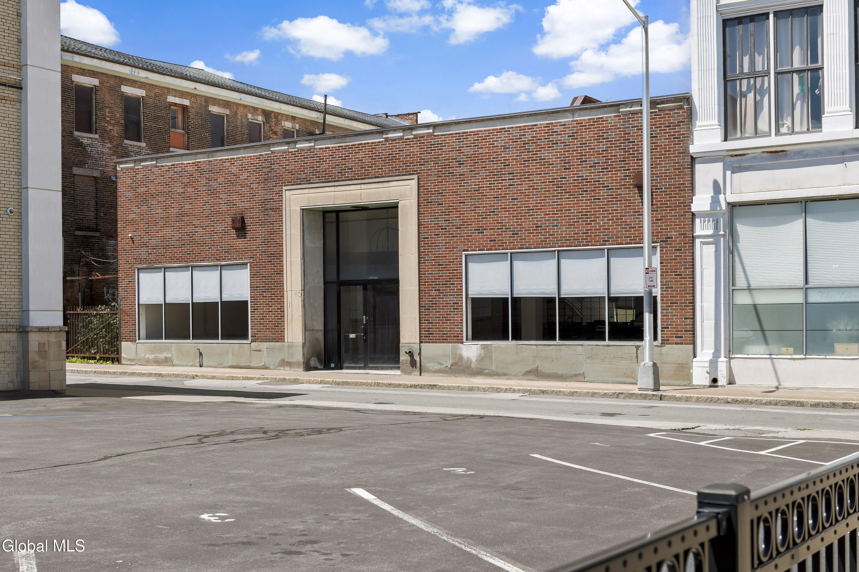 132 N Broadway Schenectady NY 12305