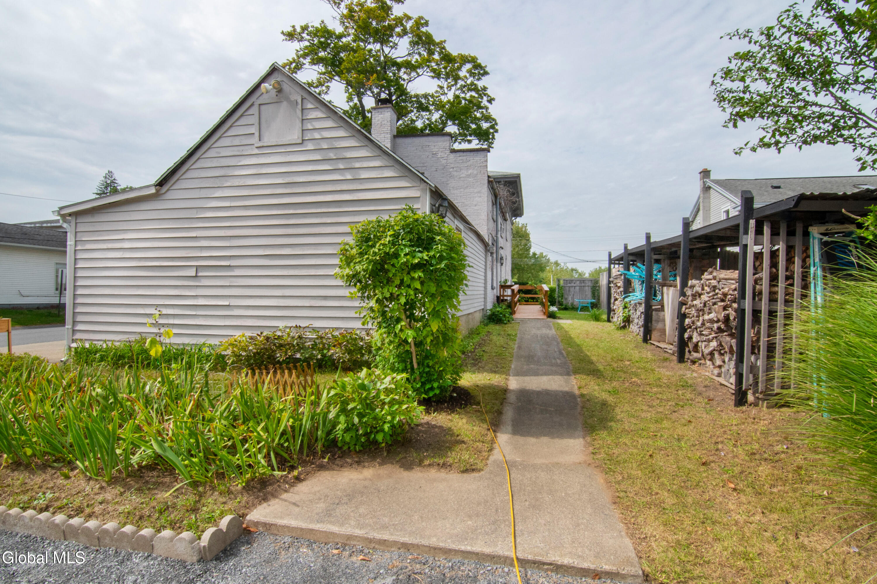 1431 Route 9 Halfmoon NY 12065