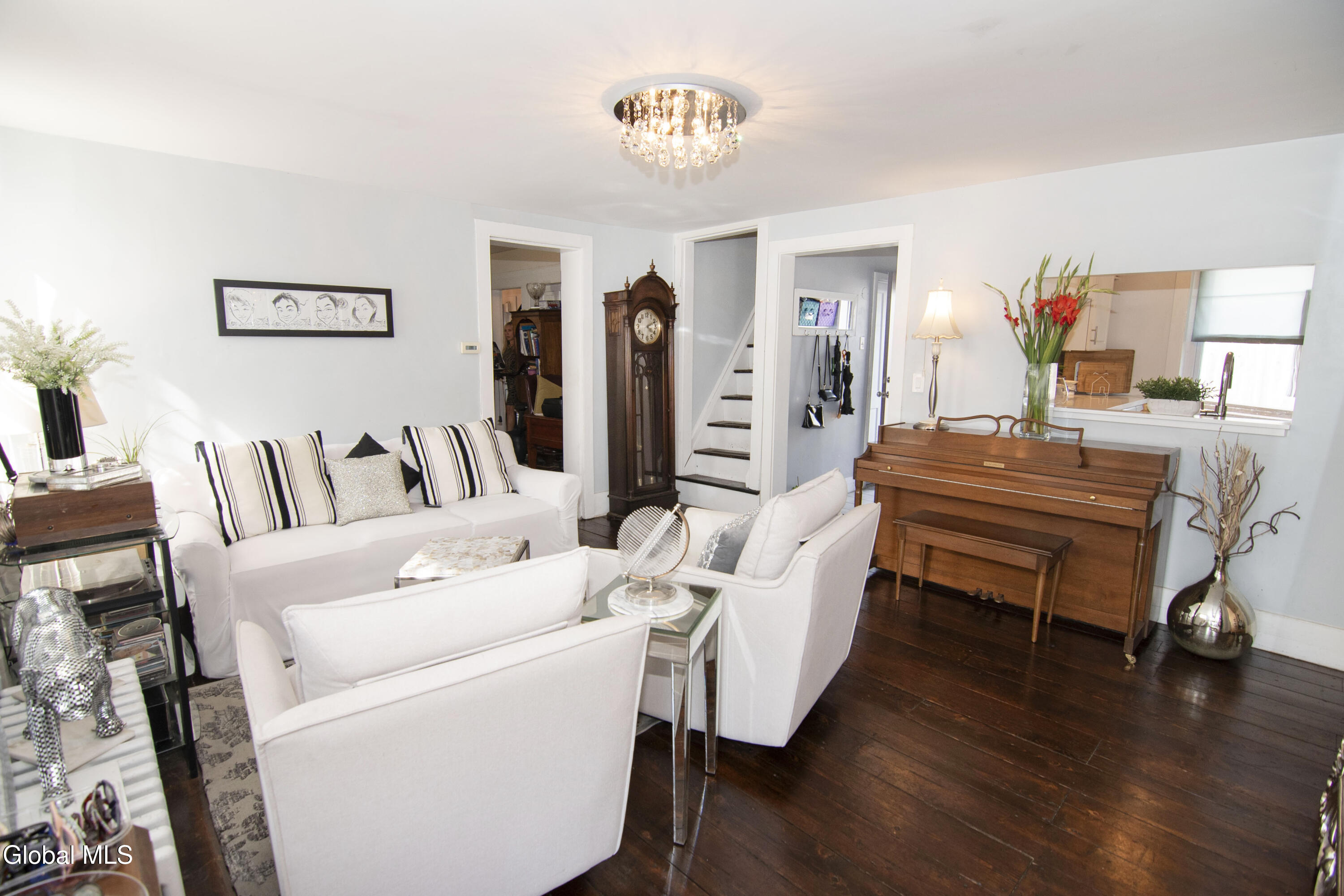 1431 Route 9 Halfmoon NY 12065