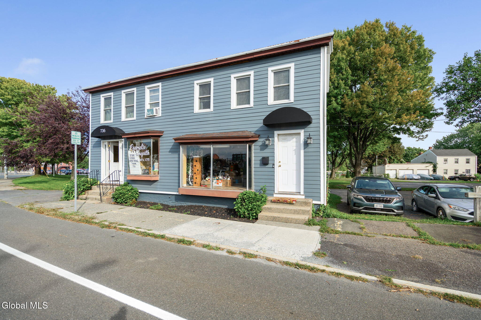 736 3rd Avenue Watervliet NY 12189