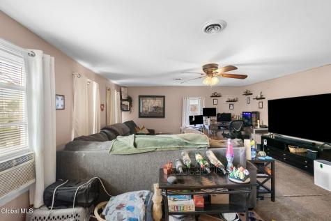 736 3rd Avenue Watervliet NY 12189