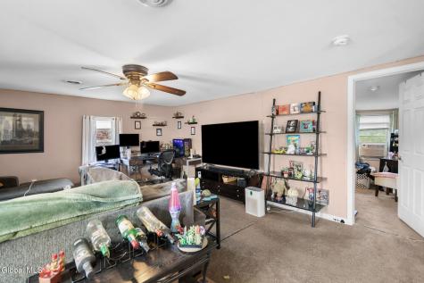 736 3rd Avenue Watervliet NY 12189