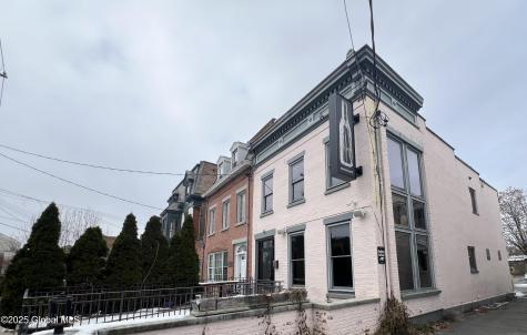 617 Union Street Schenectady NY 12305