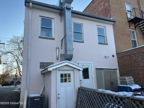 617 Union Street Schenectady NY 12305