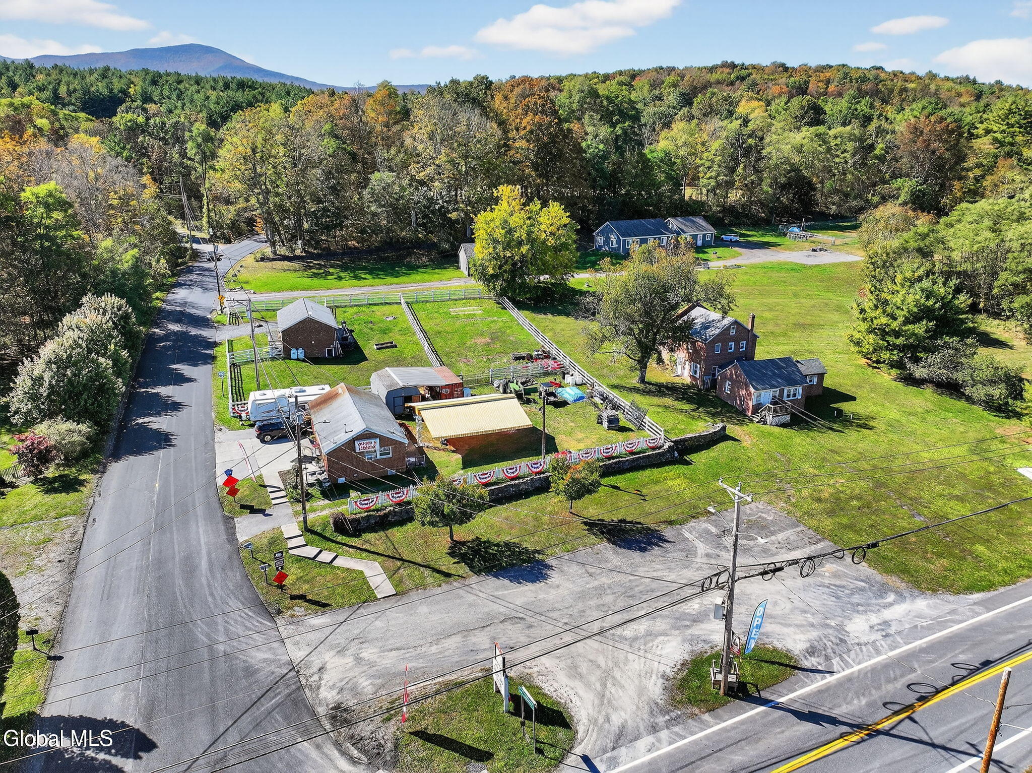 379 & 391 Route 145 East Durham NY 12423