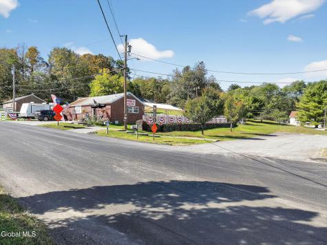 379 & 391 Route 145 East Durham NY 12423
