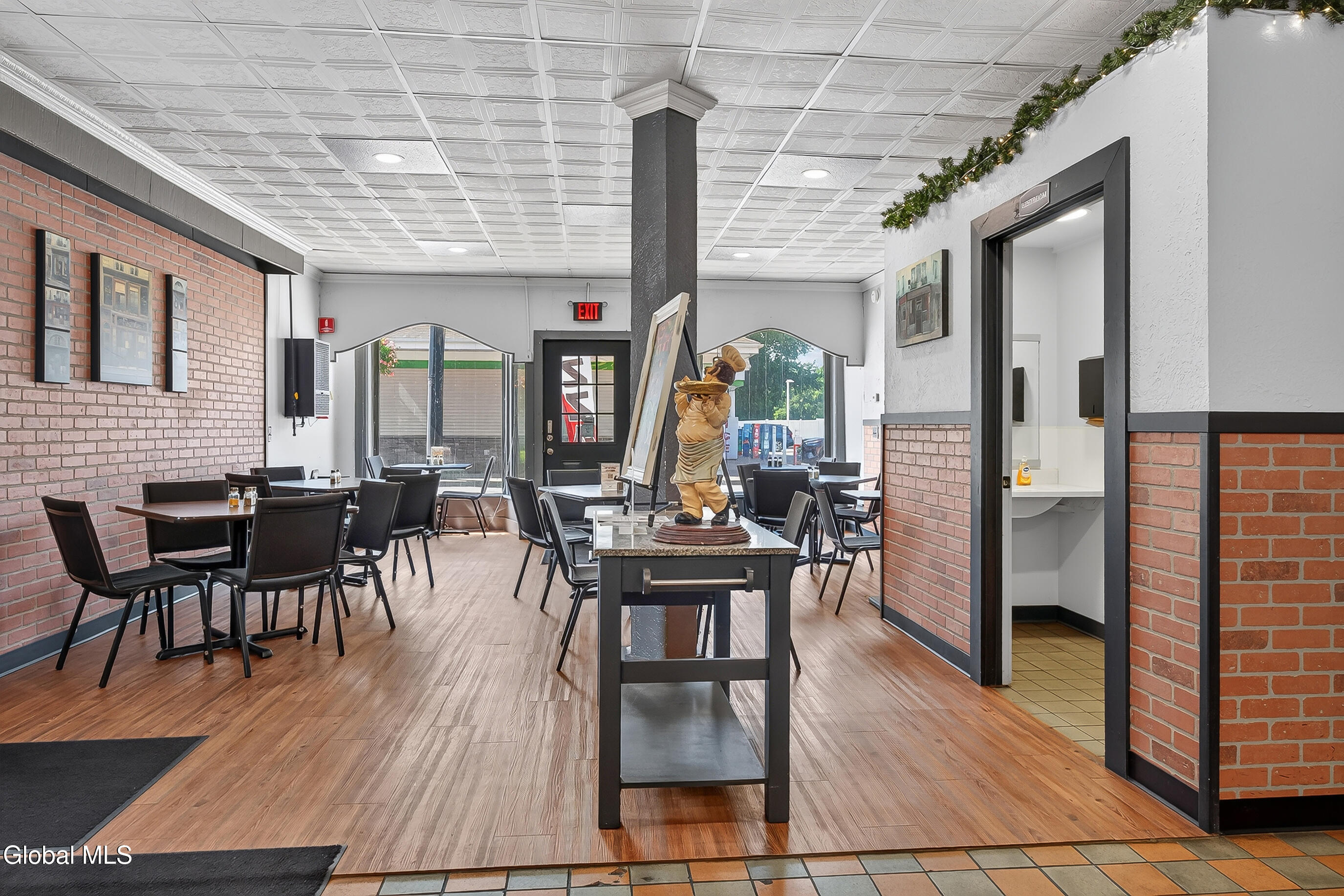 22 W Main Street Fonda NY 12068