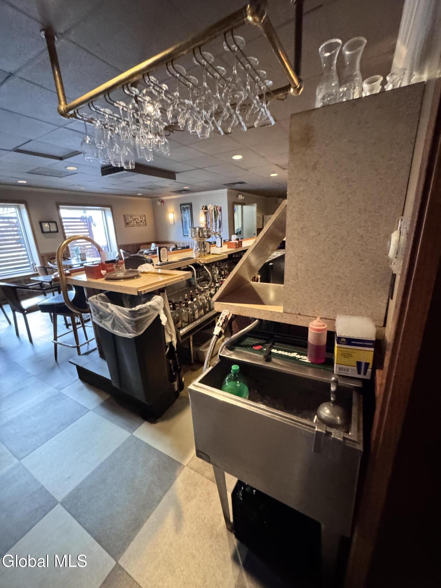 572 2nd Avenue Troy NY 12182