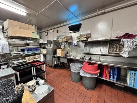 572 2nd Avenue Troy NY 12182