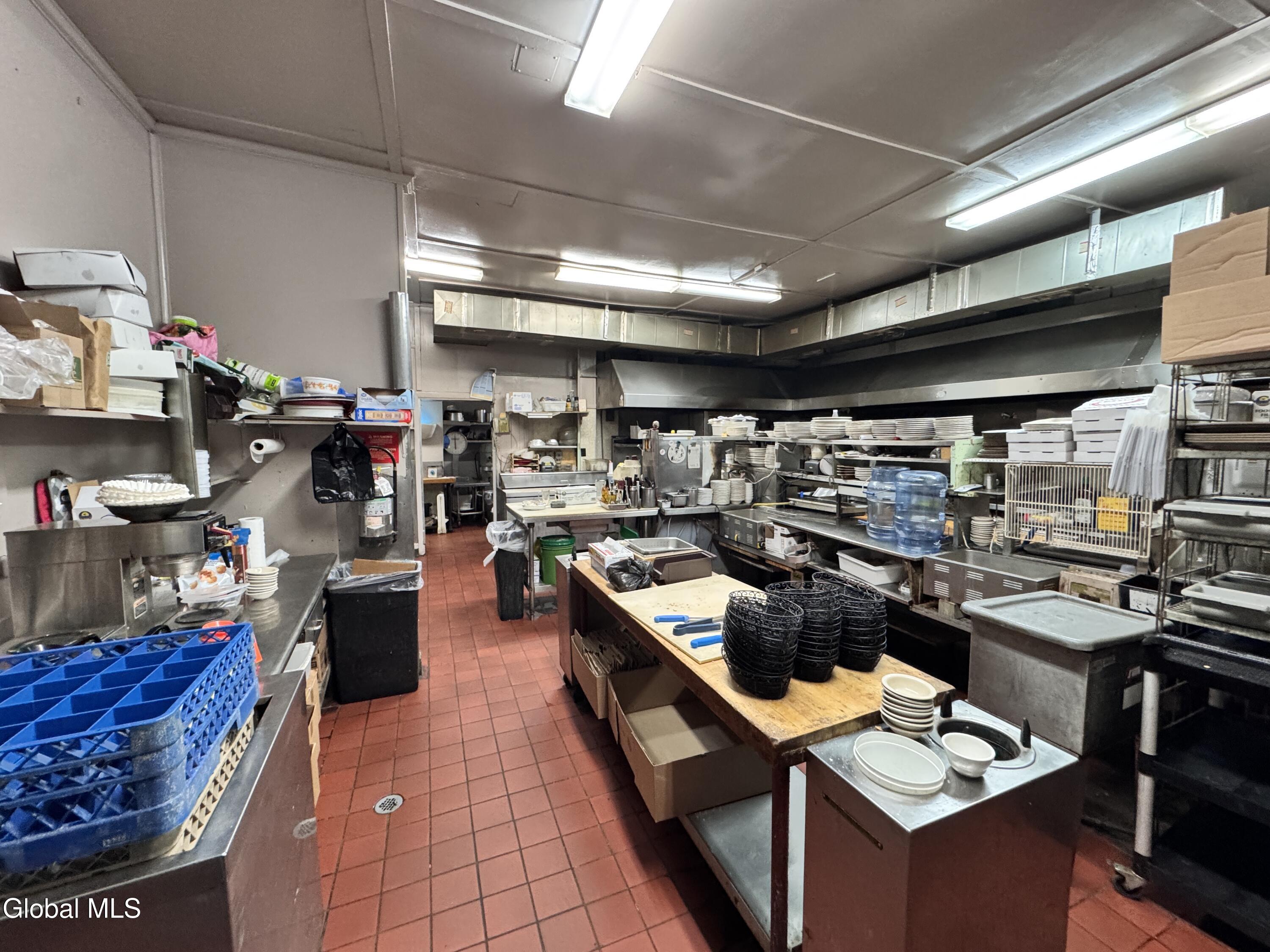 572 2nd Avenue Troy NY 12182