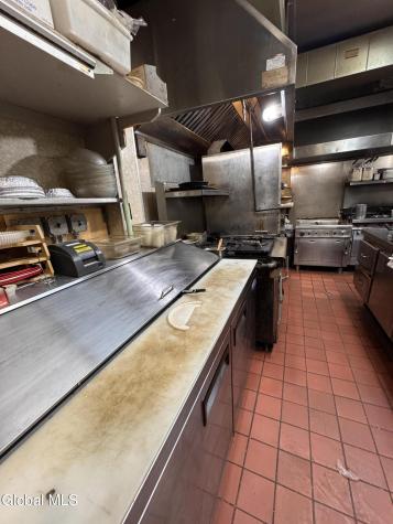 572 2nd Avenue Troy NY 12182