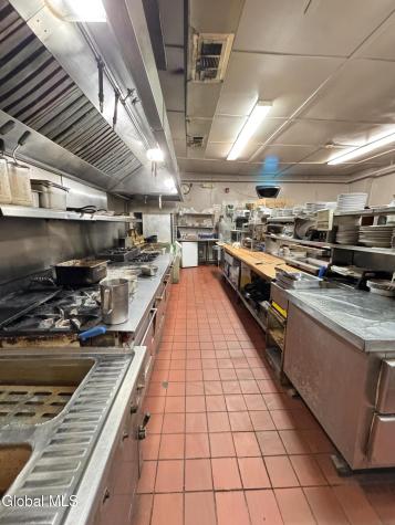 572 2nd Avenue Troy NY 12182
