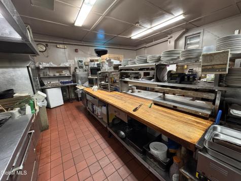 572 2nd Avenue Troy NY 12182