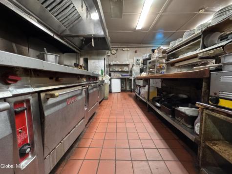 572 2nd Avenue Troy NY 12182