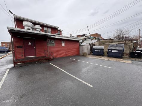 572 2nd Avenue Troy NY 12182