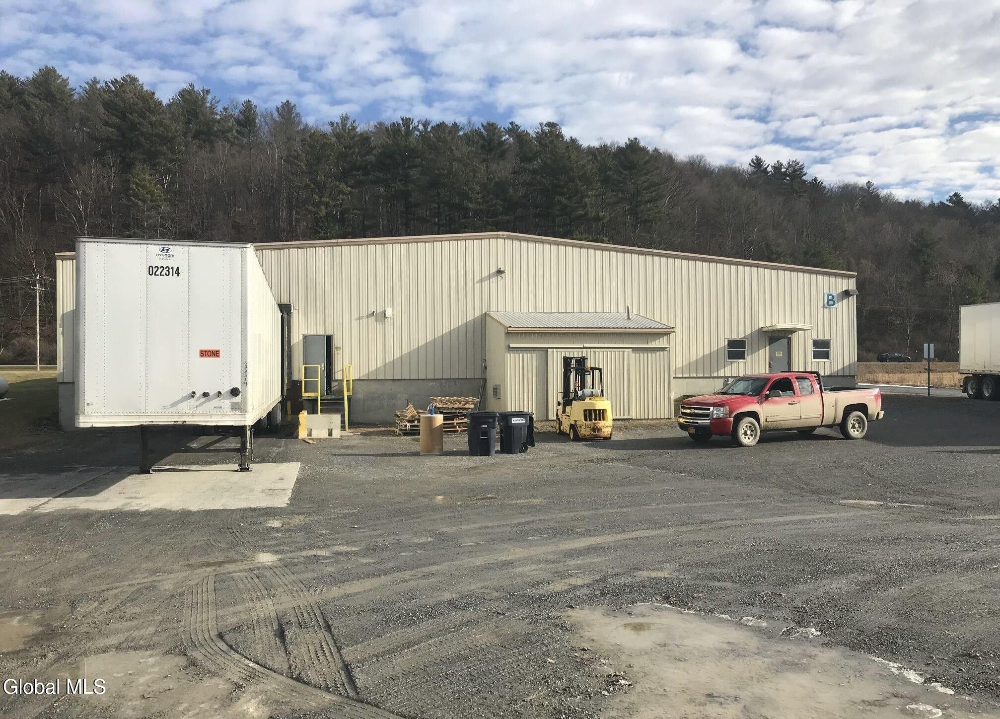 879 Route Cambridge NY 12816