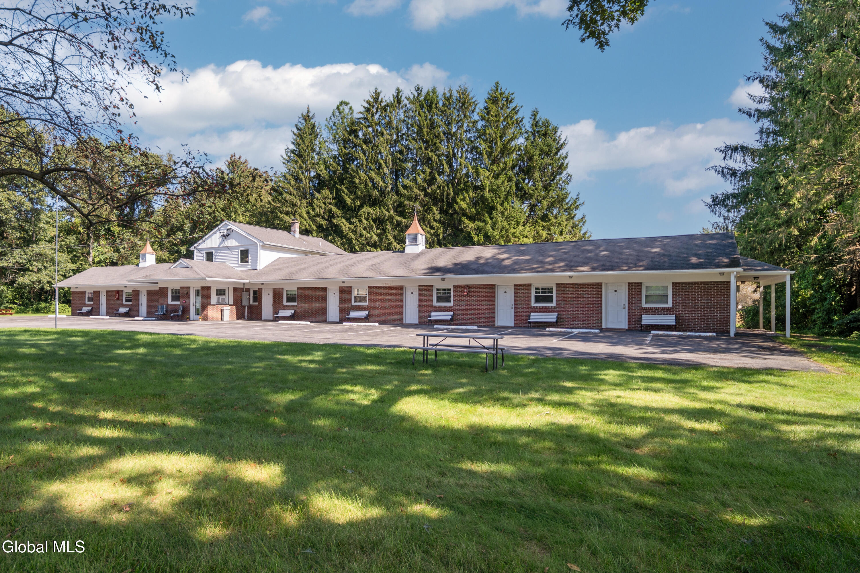 660 Saratoga Road Gansevoort NY 12831