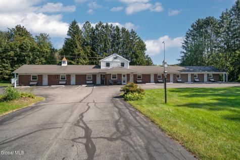 660 Saratoga Road Gansevoort NY 12831