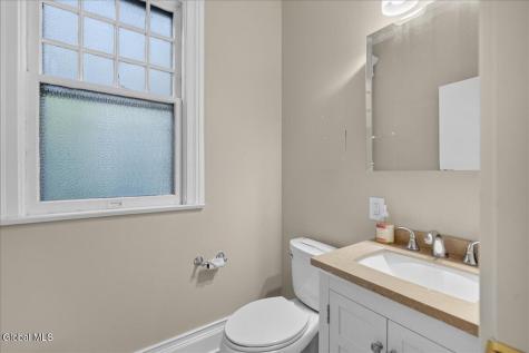 1006 Union Street Schenectady NY 12308