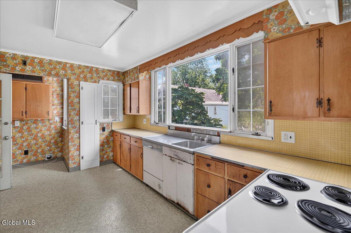 1006 Union Street Schenectady NY 12308