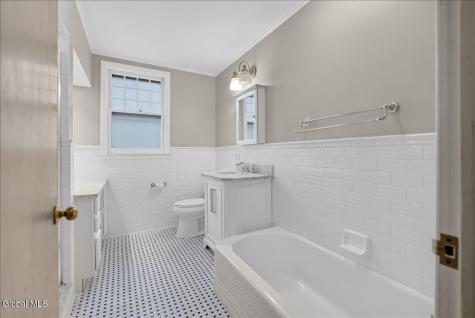 1006 Union Street Schenectady NY 12308