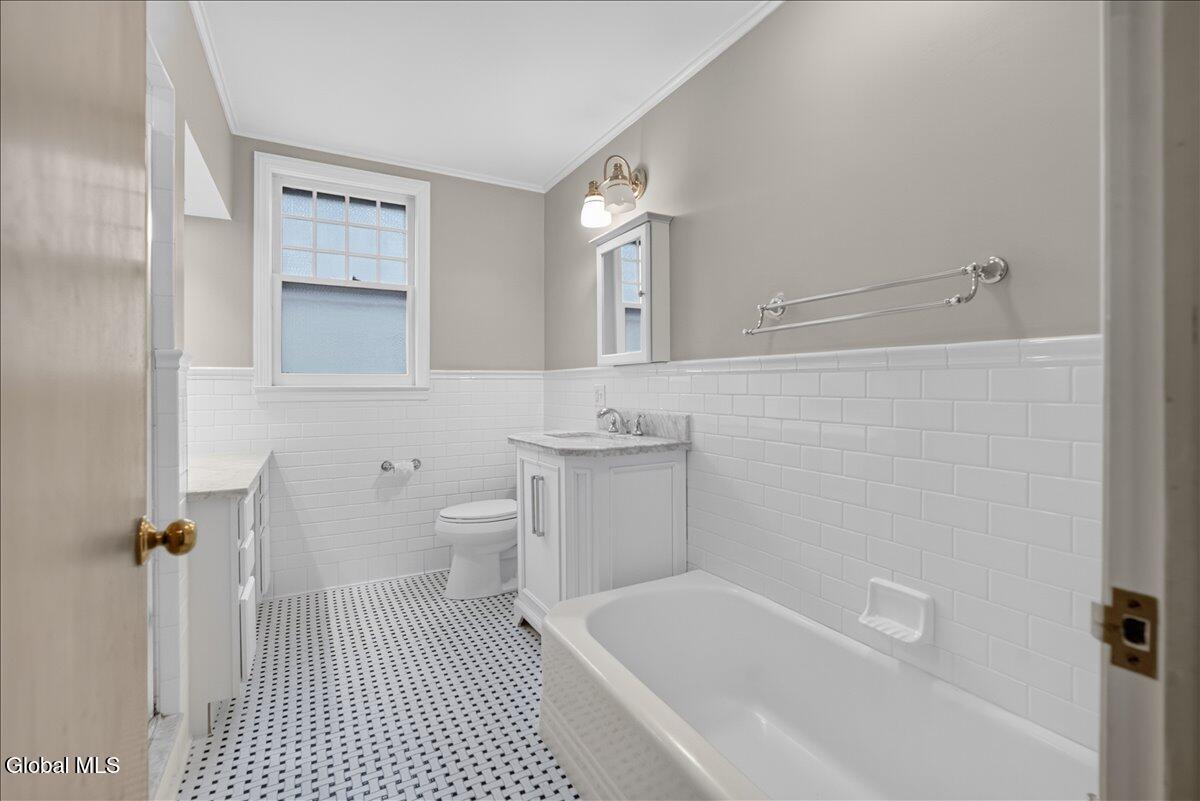 1006 Union Street Schenectady NY 12308