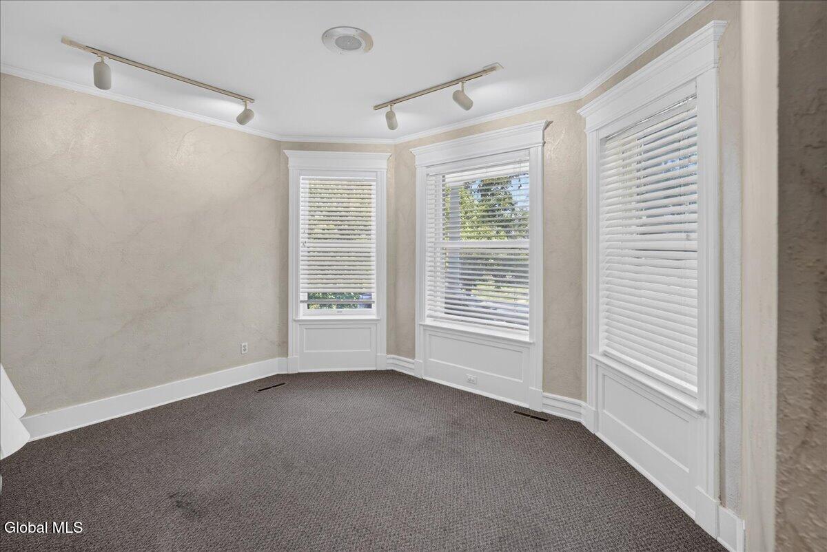 1006 Union Street Schenectady NY 12308