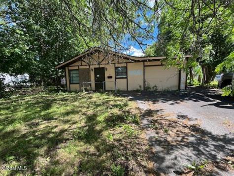 10 E 9th Avenue Gloversville NY 12078