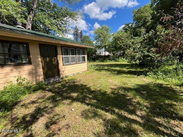 10 E 9th Avenue Gloversville NY 12078